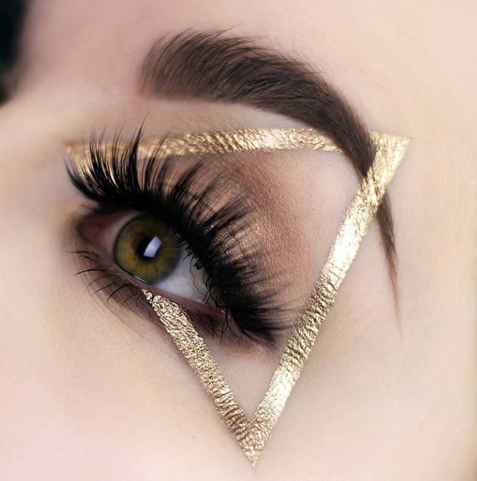 Рік Жовтого Кабана: який макіяж підійде для новорічного свята